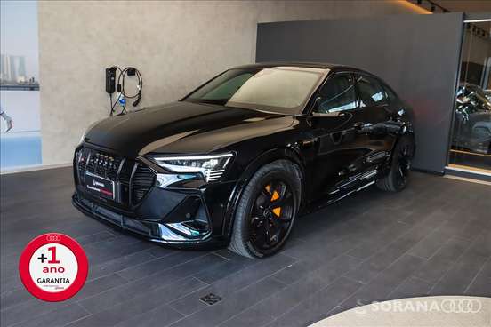 AUDI-E-TRON-2021