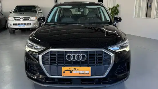AUDI-Q3-2020