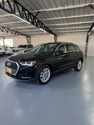 AUDI-Q3-1.4 35 TFSI GASOLINA PRESTIGE PLUS S TRONIC AUDI-Q3-2020