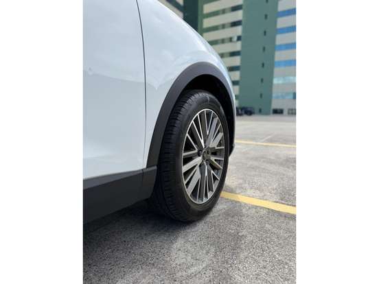 AUDI-Q3-2021