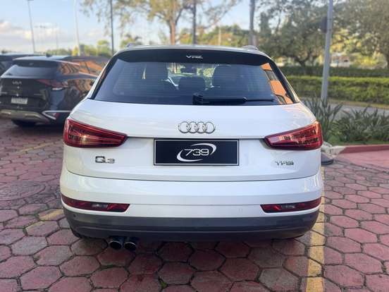 AUDI-Q3-2016
