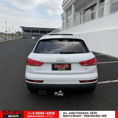 AUDI-Q3-2015