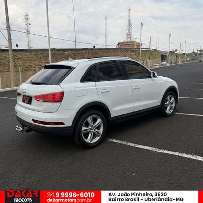 AUDI-Q3-2015