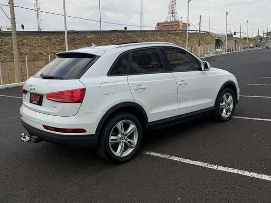 AUDI-Q3-1.4 TFSI AMBIENTE GASOLINA 4P S TRONIC AUDI-Q3-2015