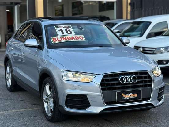 AUDI-Q3-2015