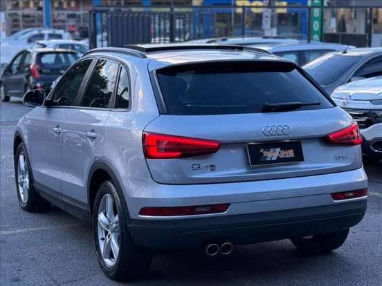 AUDI-Q3-2015