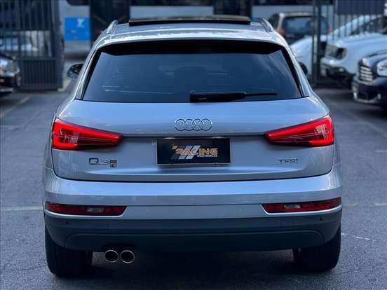 AUDI-Q3-2015