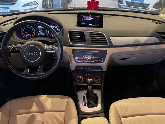 AUDI-Q3-2018