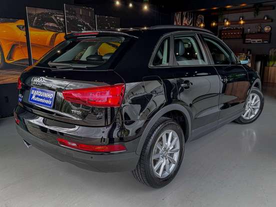 AUDI-Q3-2016