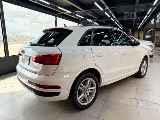 AUDI-Q3-1.4 TFSI BLACK EDITION FLEX 4P S TRONIC AUDI-Q3-2018