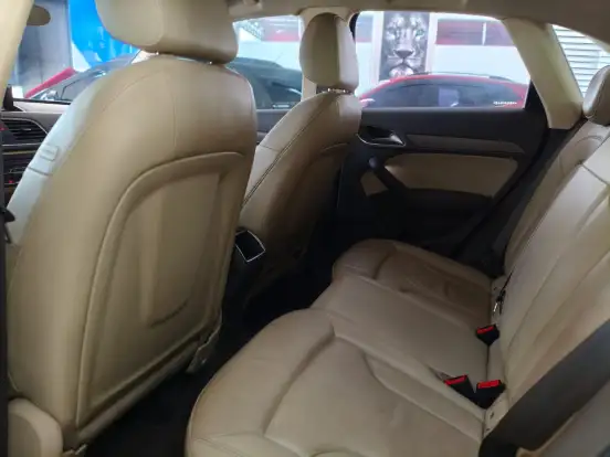 AUDI-Q3-2014