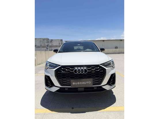 AUDI-Q3-2.0 40 TFSI GASOLINA SPORTBACK PERFORMANCE QUATTRO TIPTRONIC AUDI-Q3-2022