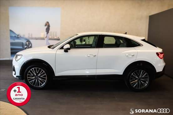 AUDI-Q3-2023