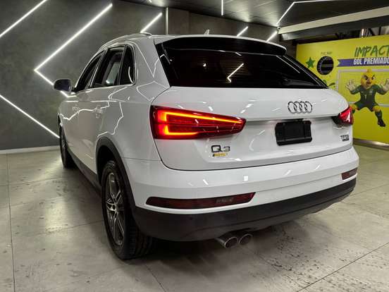 AUDI-Q3-2016