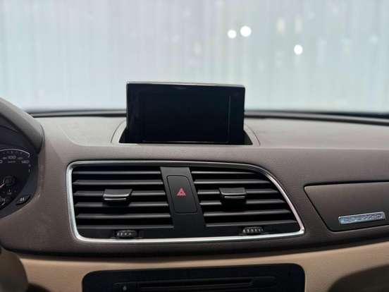 AUDI-Q3-2014