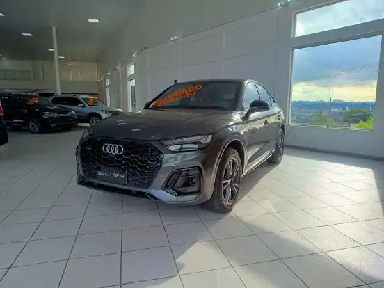 AUDI-Q5-2023