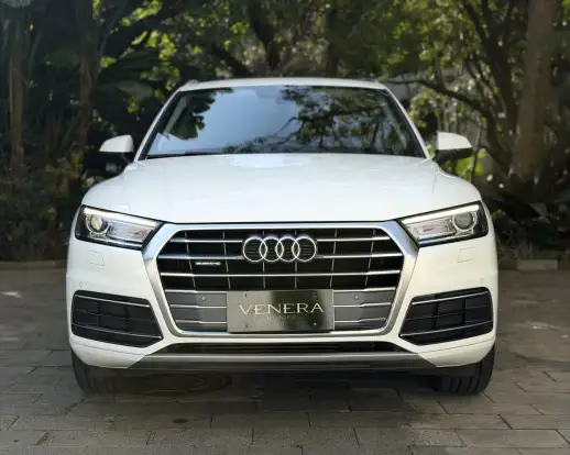 AUDI-Q5-2018