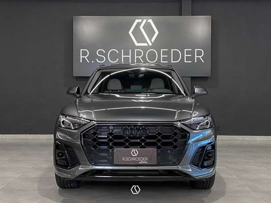 AUDI-Q5-2023