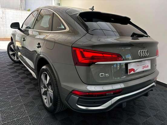 AUDI-Q5-2023