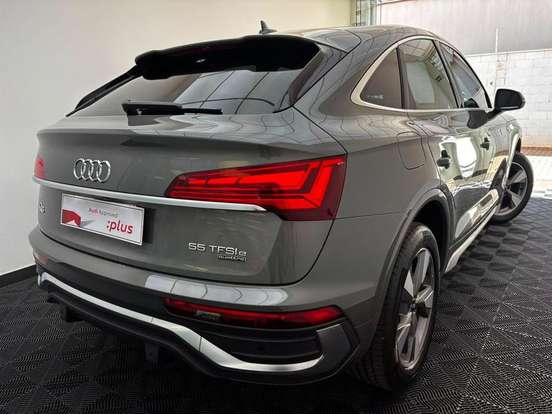 AUDI-Q5-2023
