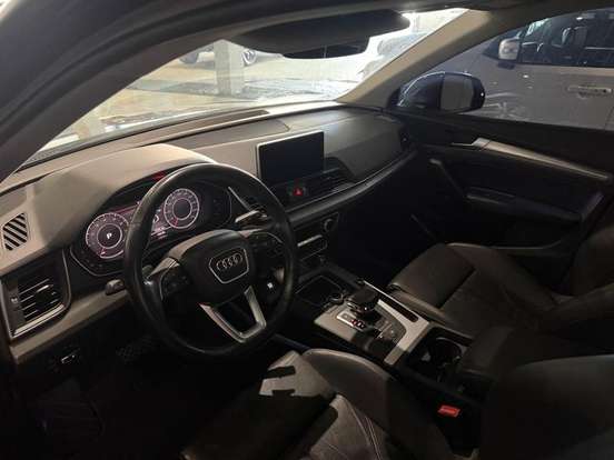 AUDI-Q5-2018