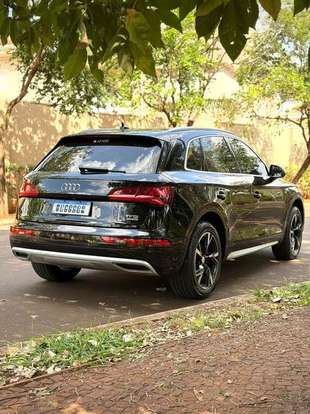 AUDI-Q5-2018