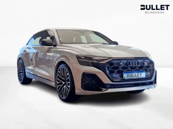 AUDI-Q8-2025