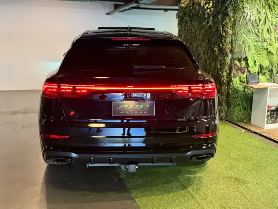 AUDI-Q8-3.0 TFSI GASOLINA PERFORMANCE BLACK QUATTRO TIPTRONIC AUDI-Q8-2024