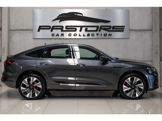 AUDI-Q8 E-TRON-2023