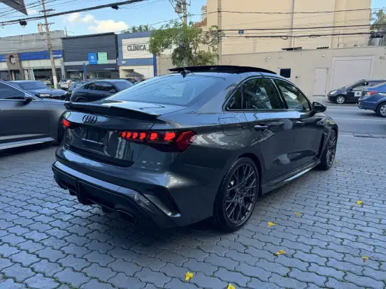 AUDI-RS3-2.5 TFSI GASOLINA SEDAN TRACK QUATTRO S-TRONIC AUDI-RS3-2025