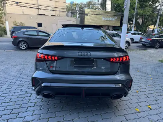 AUDI-RS3-2025