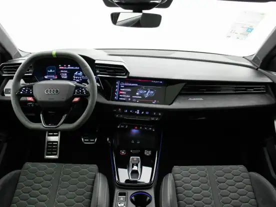 AUDI-RS3-2025