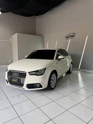 AUDI A1 1.4 TFSI ATTRACTION 16V 122CV GASOLINA 4P AUTOMÁTICO