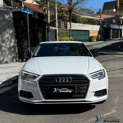 AUDI-A3-2018