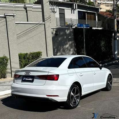 AUDI-A3-2018