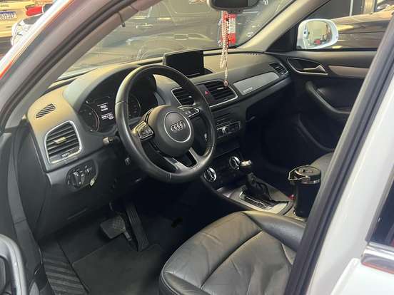 AUDI-Q3-2014