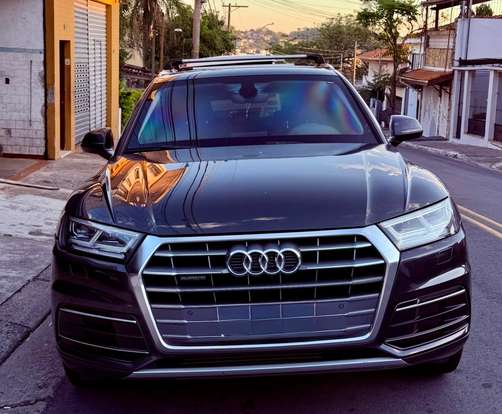 AUDI-Q5-2018