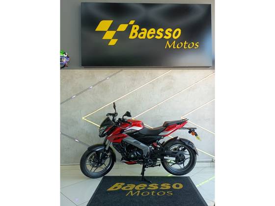 BAJAJ DOMINAR NS160 