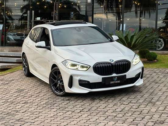 BMW-118i-2023