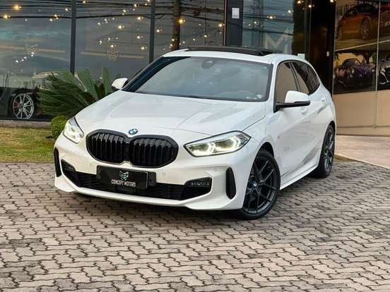 BMW-118i-2023