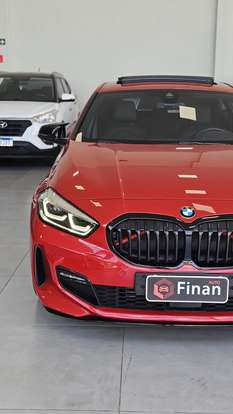 BMW-118i-2023