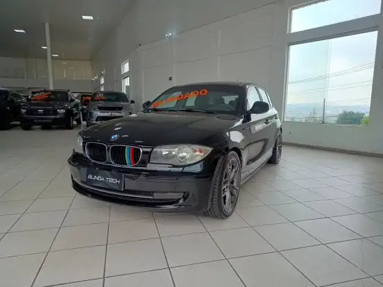 BMW-118i-2.0 TOP HATCH 16V GASOLINA 4P AUTOMÁTICO BMW-118i-2009