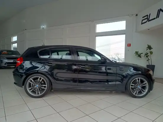 BMW-118i-2.0 TOP HATCH 16V GASOLINA 4P AUTOMÁTICO BMW-118i-2009