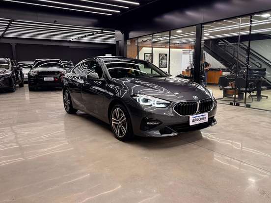 BMW-218i-2021