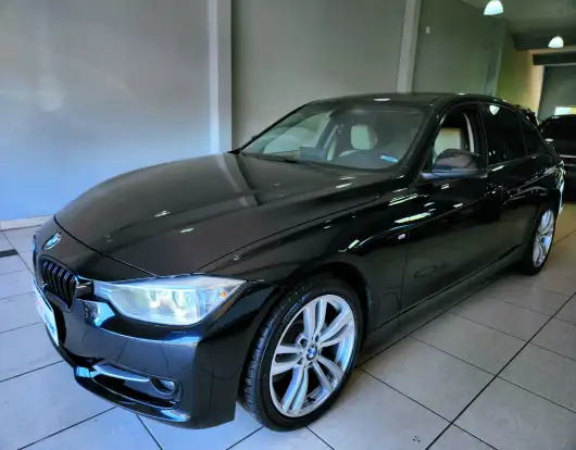 BMW-320i-2015