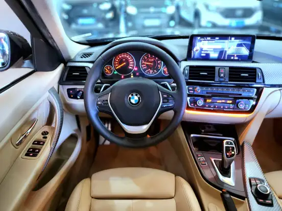 BMW-320i-2.0 16V TURBO ACTIVE FLEX 4P AUTOMÁTICO BMW-320i-2015