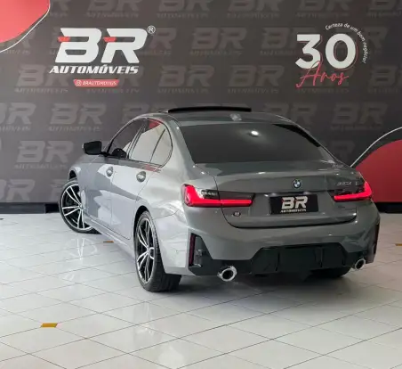 BMW-320i-2024