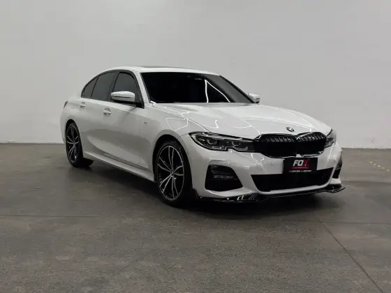 BMW 320i 2.0 16V TURBO FLEX M SPORT AUTOMÁTICO BMW 320i 2.0 16V TURBO FLEX M SPORT AUTOMÁTICO