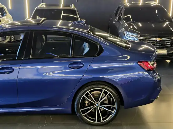 BMW-320i-2.0 16V TURBO FLEX M SPORT AUTOMÁTICO BMW-320i-2022