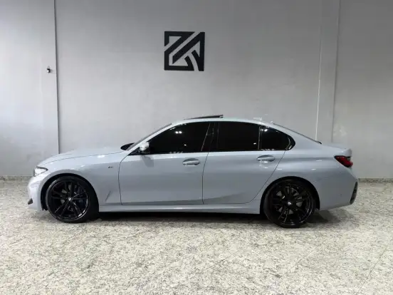BMW-320i-2024